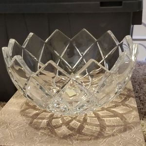 Mikasa crescendo bowl